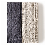 POM POM MANHATTAN THROW-OYSTER T-2000-O