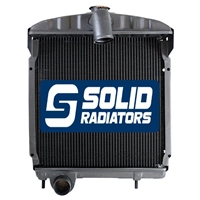 International Farmall Tractor Radiator 58124DBX, 358104R93, 35847R92, 369644R91, 358105R91