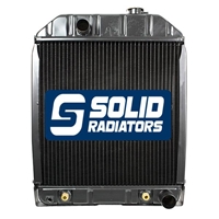 Ford/New Holland Radiator D8NN8005SB, D3NN8005SB, 83984124