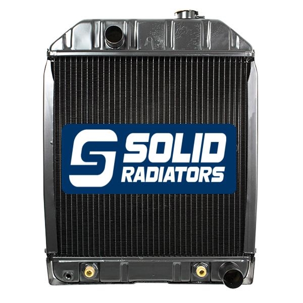 Ford/New Holland Radiator D8NN8005SB, D3NN8005SB, 83984124