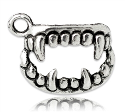 Silvertone Vampire Teeth Charm - Set of 5