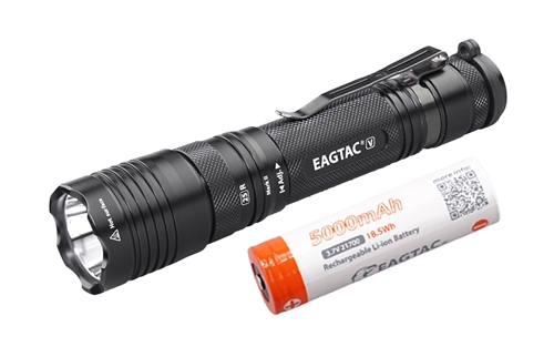 EagleTac EAGTAC T25V 3200 Lumen Compact Tactical Cool White LED USB-C Rechargeable Flashlight