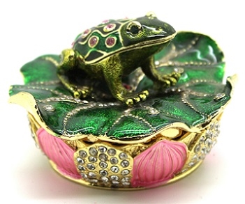 Frog Over Lotus - Trinket Box