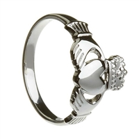 claddagh ring