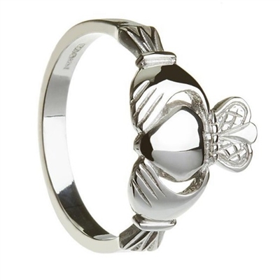 claddagh ring