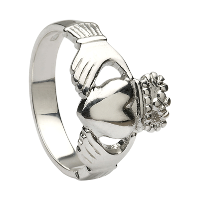 claddagh ring