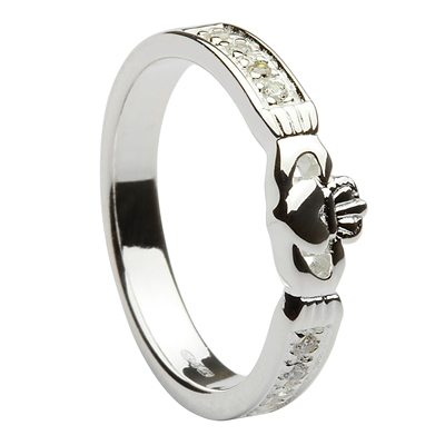 claddagh ring