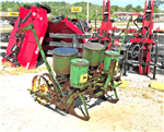 Used JD 246-247 -2 Row Planter WITH Fertilizer