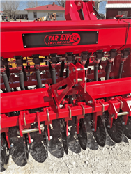 OUT OF STOCK TIL FALL 2026 TAR RIVER Saya 507PW NO TILL Seed Drill 78"