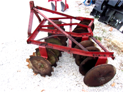 Used Tractor Supply 6ft. 3 pt. Lift Disc Harrow