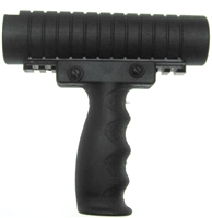 Remington Nylon Forend w/Removable Vertical Foregrip