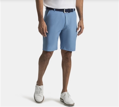 A stretchy waistband with a built-in gripper keeps your shirt tucked in, while subtle stripes provide added style