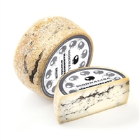 Pecorino Marmorizzato con Tartufo (Pecorino with Truffle)