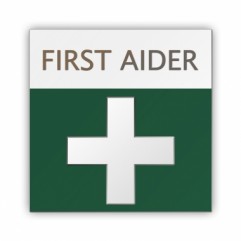 First Aider Pin