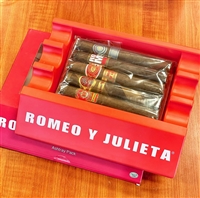 Altadis 5 Cigar Gift Pack with Free Ashtray - Includes a Romeo by Romeo y Julieta Toro, Romeo y Julieta Book of Love Toro, Saint Luis Rey Carenas Toro, H Upmann Special Edition Toro, Montecristo Platinum Toro, and a RH Stayfresh 67% 8 g Humidifier