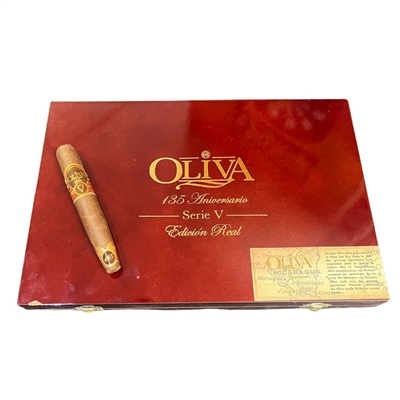 Oliva Serie V 135th Anniversary Perfecto