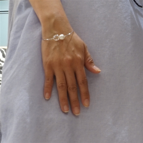 (Best; 3rd Reorder) One Pearl Bracelet