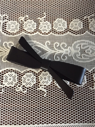 Black Leather Ribbon Clip