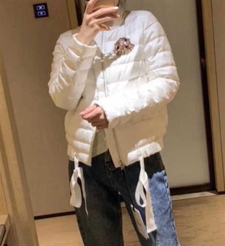 White Jewel Mark Padding Jacket (S/M/L) (will ship within 1~2 weeks)