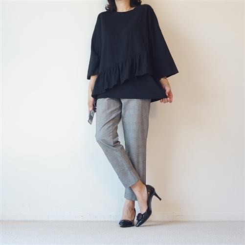Black Unbalance Shirring T