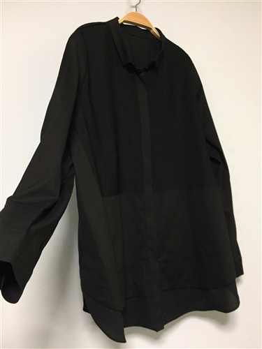 (Pre-Order) Black Two Fabric Blouse (will ship within 1~2 weeks)