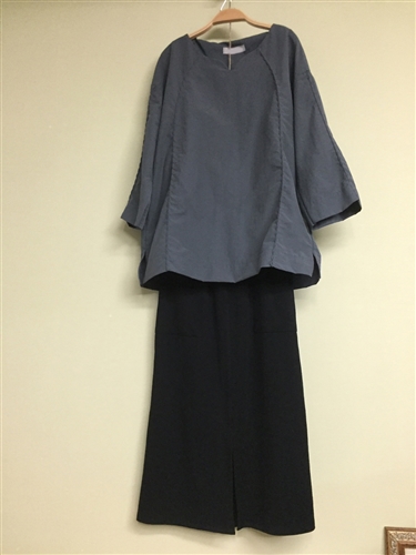 (Pre-Order) Charcoal Stitched Blouse (will ship within 1~2 weeks)