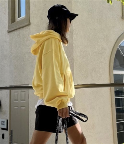 Yellow Hoodie  (will ship within 1~2 weeks)