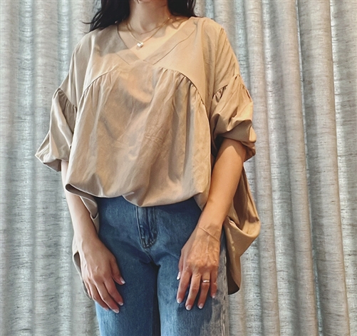 Beige Linen V Blouse  (will ship within 1~2 weeks)