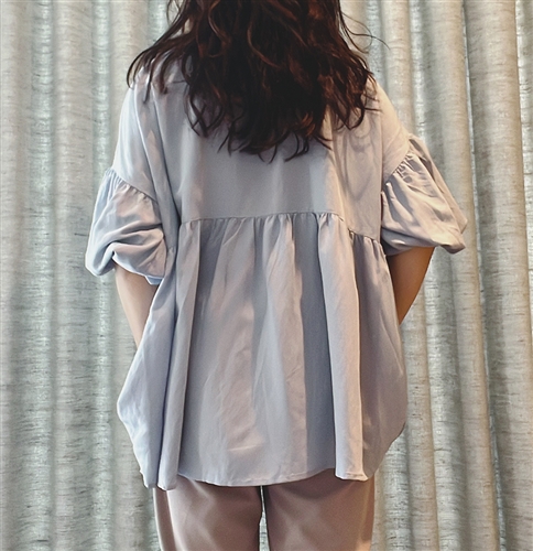 Sky Linen V Blouse  (will ship within 1~2 weeks)