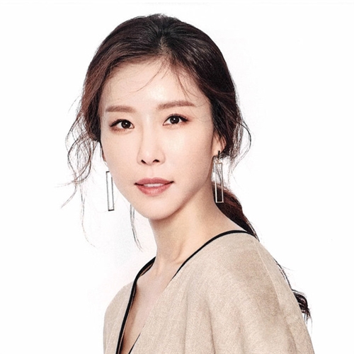 ìŠ¤í€˜ì–´ ë‹¤ë‚˜ ì´ì–´ë§
