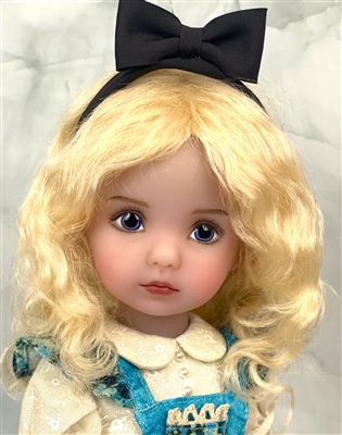Li'l Dreamer Doll - Alice In Wonderland