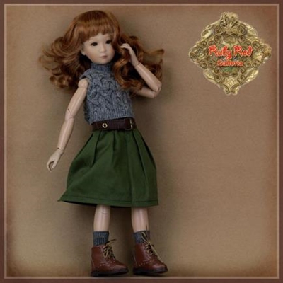 Ruby Red Galleria 12" In Motion Girl - Outfit WC0068A