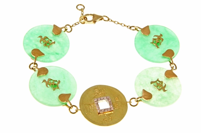 A stunning Green Jade Disc & Diamond Gemstone Bracelet high with Asian influence. The Jade Discs are enhanced with Oriental Letters and the Golden Disc Pendant at the center has Diamonds Pave set on both sides (0.25ctw Diamonds). Made in 18k Yellow Gold