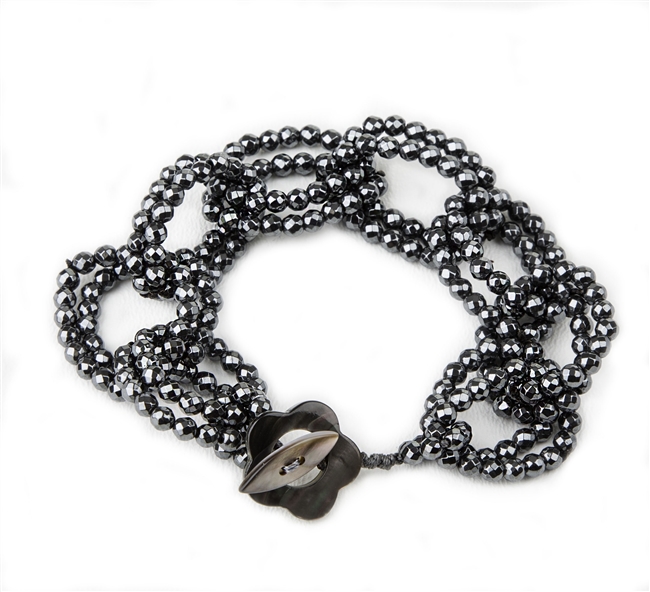 Bold & beautiful! This Infinity Bracelet features interlocking, double links of faceted, dark Grey, Hematite Beads. Made in Italy by Rajola. It has a Mother of Pearl toggle closure. L 7 1/2" to 9" adjustable. Width 1"