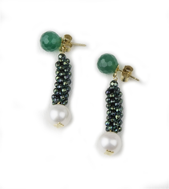 A single Emerald Green Agate Gemstone holds a drop of Green Hematite beads with a White Fresh Water Pearl completing the look. Made in Italy by Rajola. Posts in 18k Yellow Gold. L1 1/2" X W 3/8"