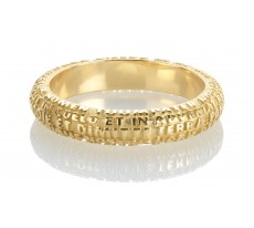 LA FEDE is a unique, finely detailed eternity Ring or Wedding Band obtained through a unique casting process. What at first looks like a decoration, is actually a perfect micro-sculpture with the Latin â€œPater Noster" (Lords Prayer) words written on it