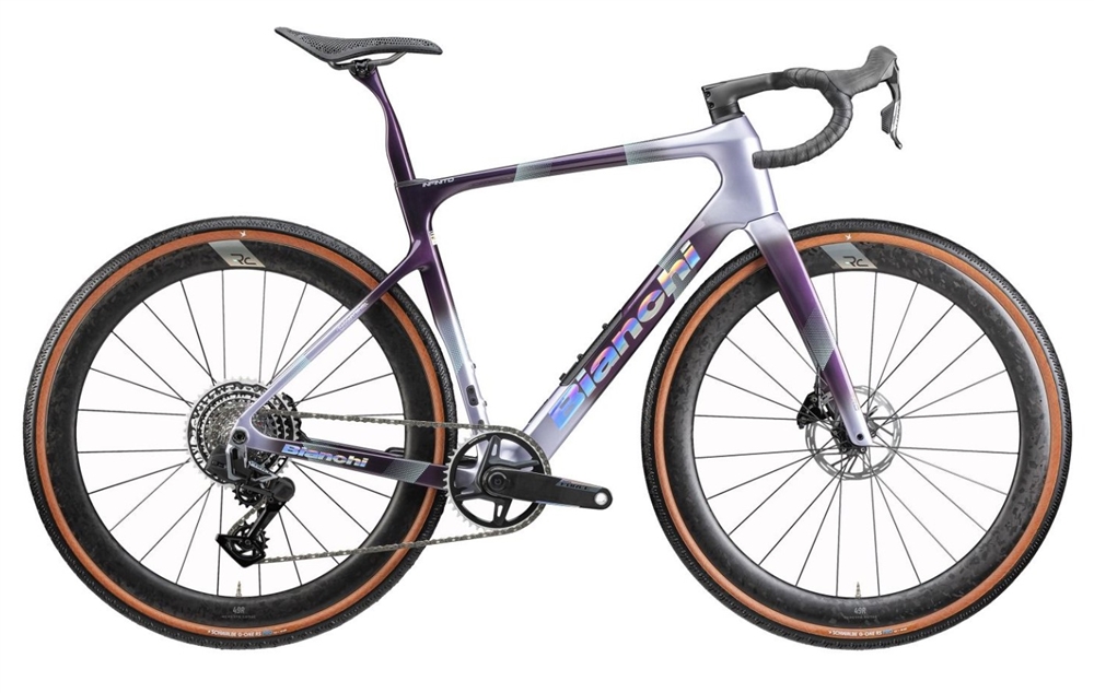 Bianchi Infinito Launch Edition Force AXS | IZ | 2026 | Premium Bianchi stockist, contact us to customise your Bianchi Infinito.