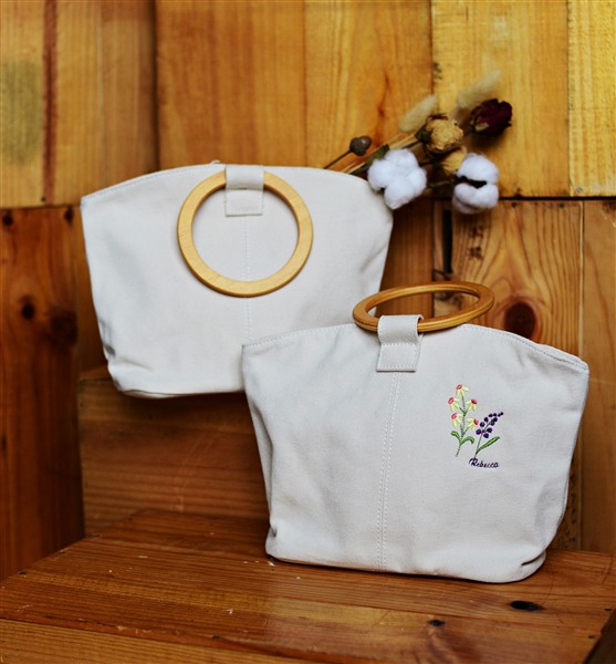 Stylish iMo personalized bags