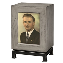 Metro Mantel Urn