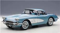 1-55916 Die-Cast Corvette 1958  Silver Blue 1958