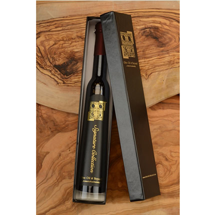 Bottle of Balsamic Signature Reserve