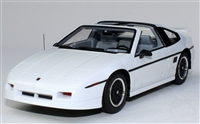 1988 Pontiac Fiero GT Encomium Edition in White 1:24