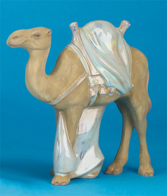 3950 Pottery Standing Camel