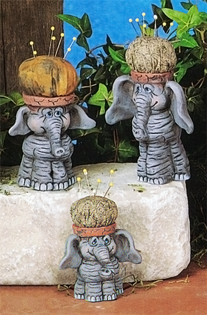 TL810 Baby Elephant Pots (3)