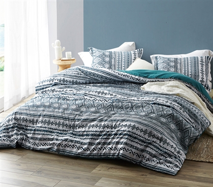 Teal and White College Comforter Stylish Twin XL Zanzibar Teal Super Soft Microfiber Dorm Bedding