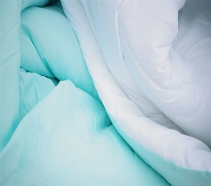 White/Bleached Aqua Reversible College Comforter - Twin XL