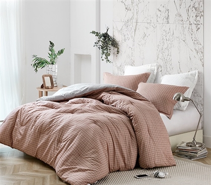 College Bedding Set with Extra Long Twin Comforter and Standard Dorm Pillow Sham Designer Restive Sierra Grid