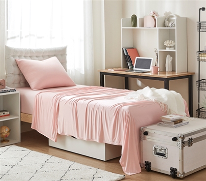 Machine Washable Dorm Sheet Set Spandex-Infused Bare Bottom Crystal Pink Twin Extra Long Sheet Set