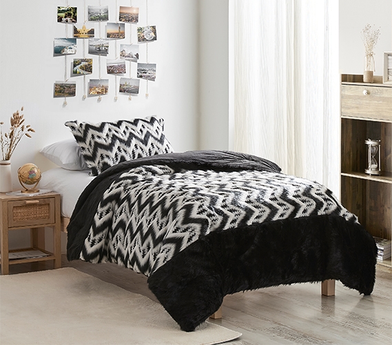 Black&White Chevron Queen buy Comforter Set!