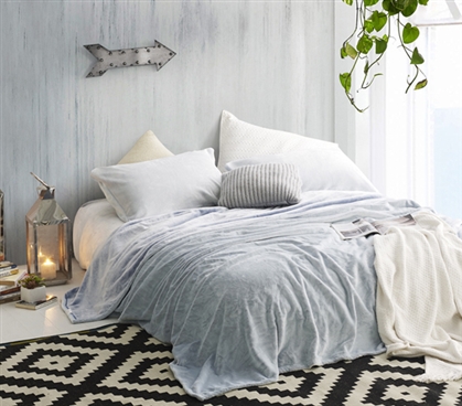 Neutral Dorm Bedding Essentials Twin Extra Long Sheet Set with Matching Pillow Shams Extra Deep Fitted Sheet